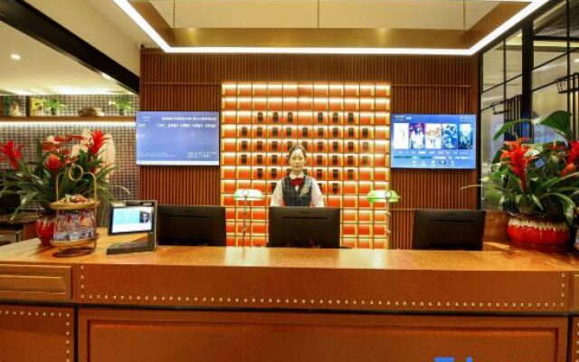 TIANJIN West Railway Station TIANJIN Eye JAMES JOYCE COFFETEL