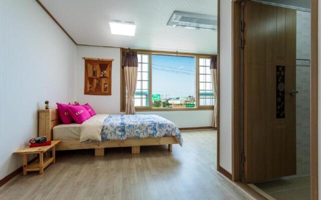 Jeju Wayo Pension