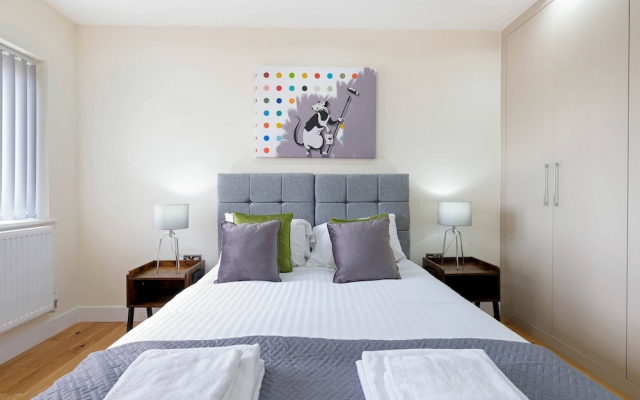 Oxford Rd 2 Bed Serviced Apartment