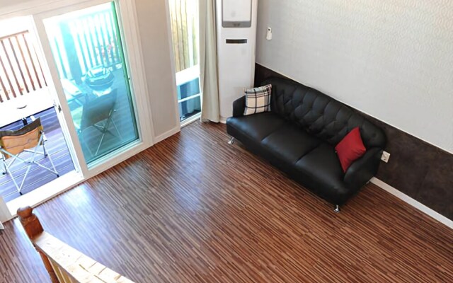 Gyeongju Padosori spa Glamping Pension