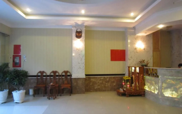 Tan Cuu Long Hotel – Lobby – Ho Chi Minh City