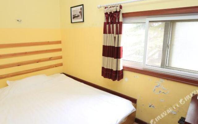 Linjia Hostel