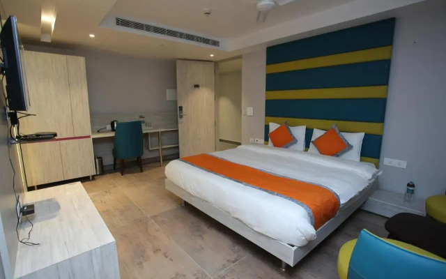 Hotel Kailash Plaza