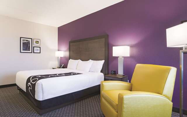 La Quinta Inn & Suites by Wyndham Myrtle Beach - N Kings Hwy