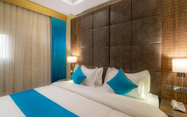 Platinum Hotel