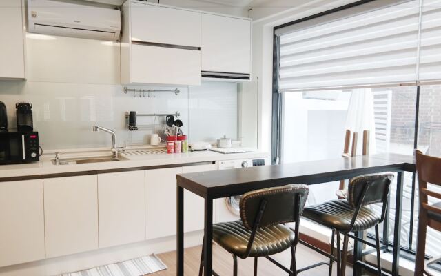 P.S. Guesthouse Itaewon - Hostel