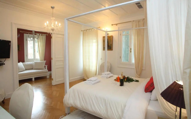The Aigli 1800 Boutique Hotel