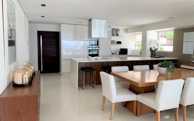 Clifton YOLO Spaces – Clifton Beachfront Penthouse