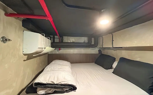 Fairview House - Luxstay near Airport