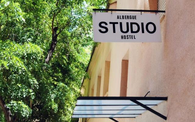 Albergue Studio Hostel