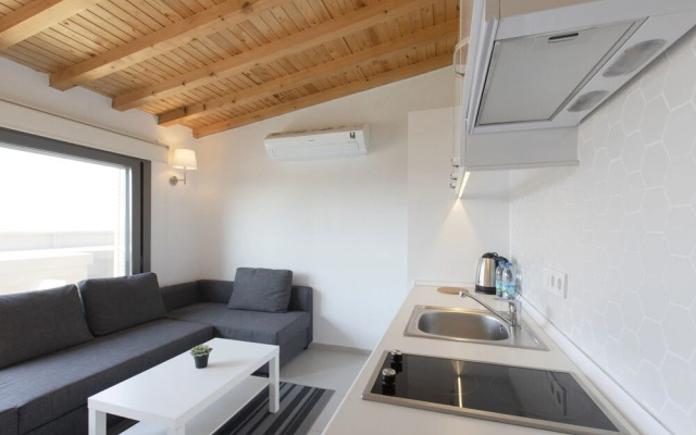 AEGEAN Apartments - Marina & Chios Island View