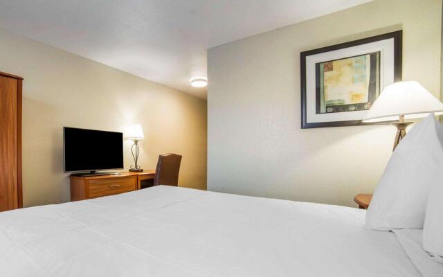 Quality Inn Gillette I-90 East