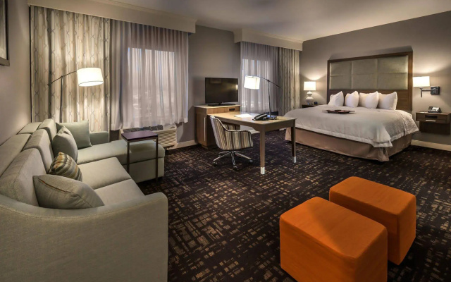 Hampton Inn & Suites Reno West