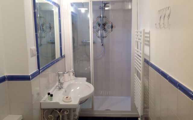 B&B Michelangeli - Private Parking