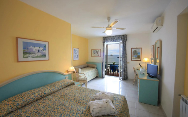 Hotel Solemare Beach & Beauty SPA
