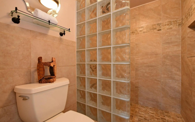 Maui Kaanapali S #b133 Studio Bedroom Condo by RedAwning