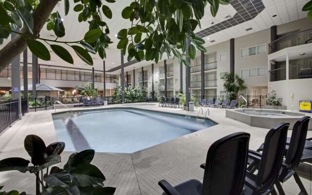 Coast Kamloops Hotel & Conference Centre