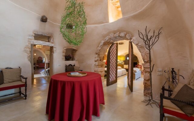 Trulli di Monte Reale