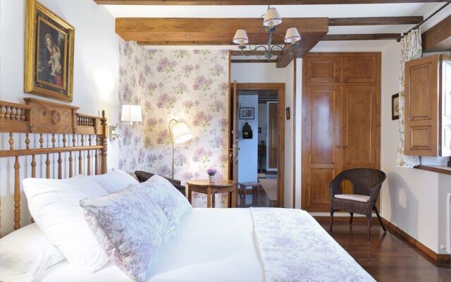 Casa Rural Llugarón I