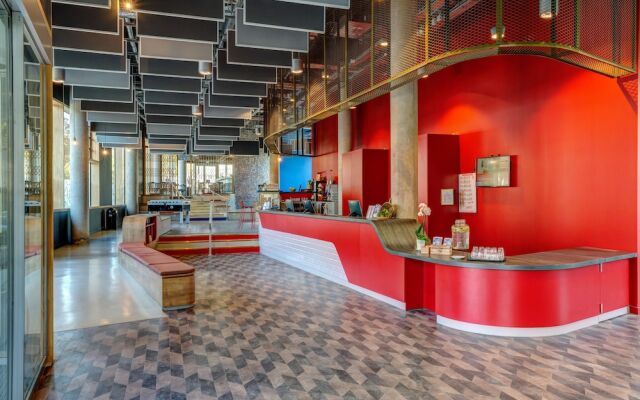Meininger Hotel Paris Porte De Vincennes