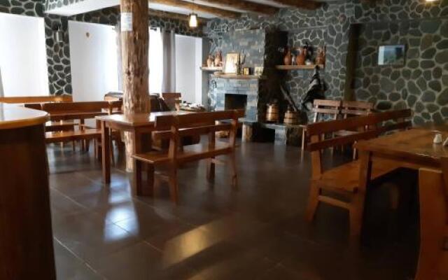 Guesthouse Lasharai