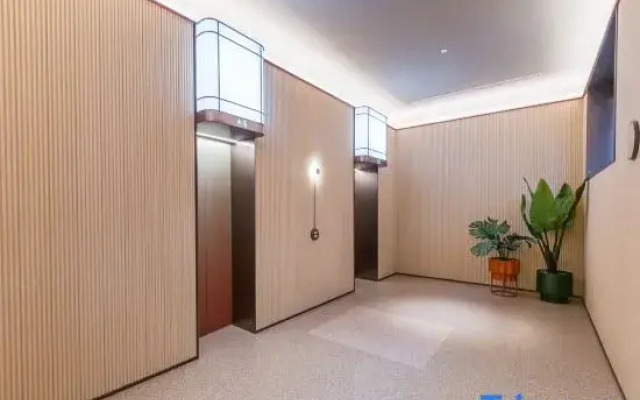 Orange Hotel (Yantai Penglai Pavilion Haiqing Plaza)