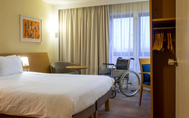 Novotel Southampton - Image 5