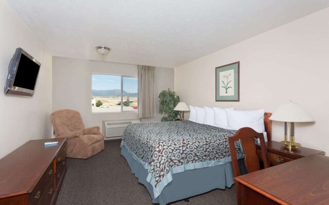 Days Inn By Wyndham Beaver