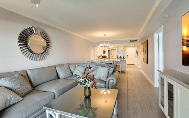 Land's End 10-403 Beach Front - Premier