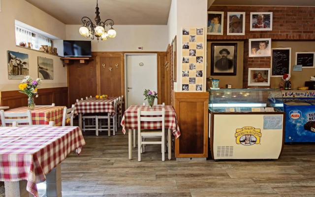 Albergo Moderno