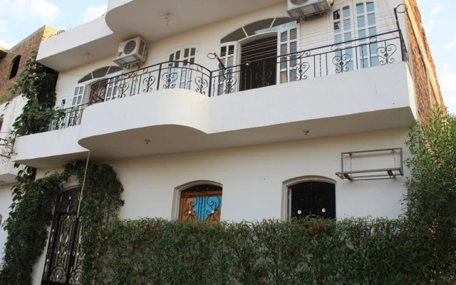 Adam Apartments