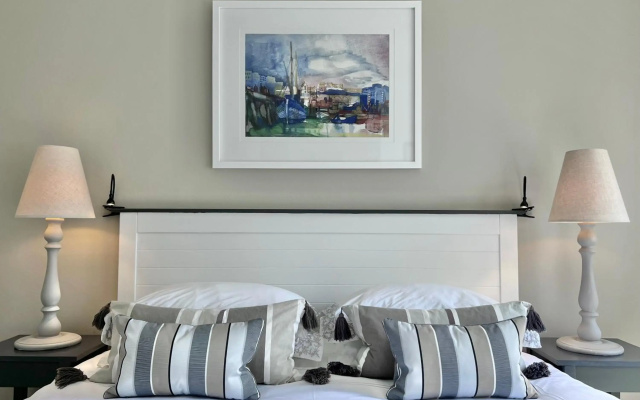 4211 River Club