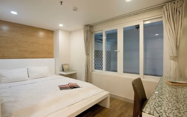 5H - SaiGon Huch Villa by SAVIHOUSE