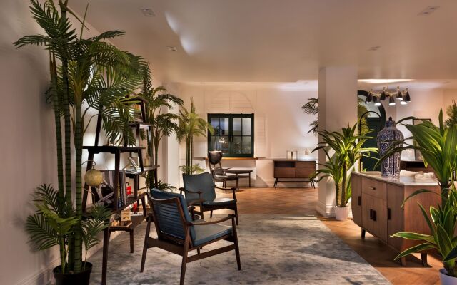 Hotel Brown Beach House & Spa