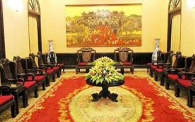 M O D Palace Hotel