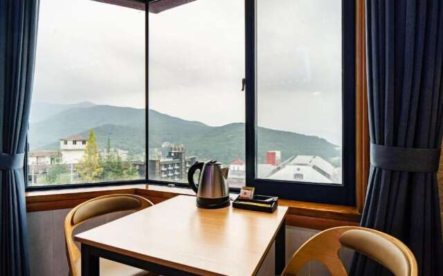 Hotel Eat Com
