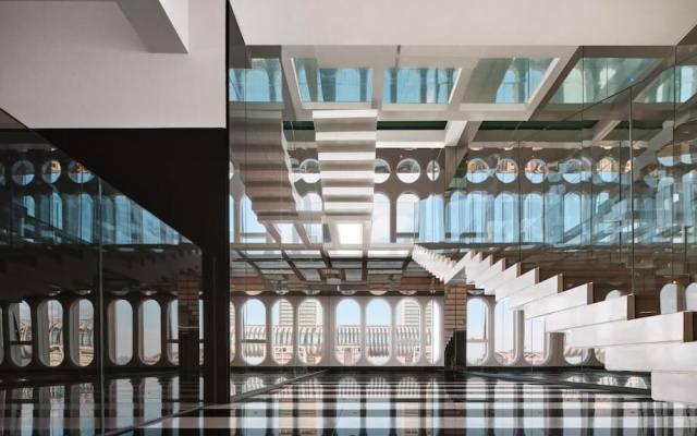 SEYA Panoramic Hotel - Chongqing Jiefangbei Raffles Plaza - Managed by SEYA GROUP
