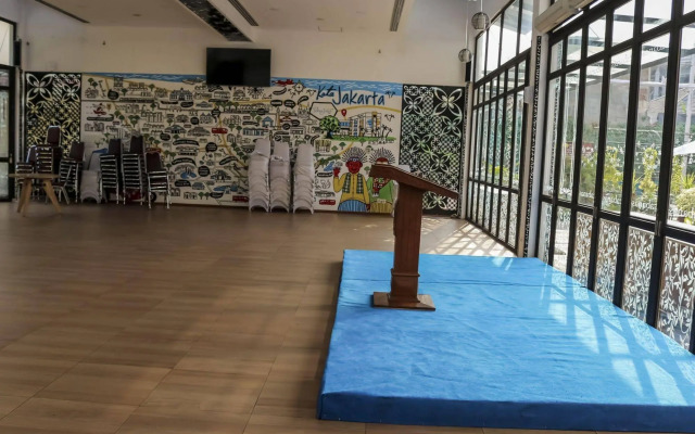 NIDA Rooms Ahmad Yani Cempaka