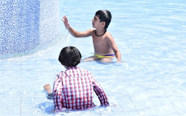 Park Hotel and Resort