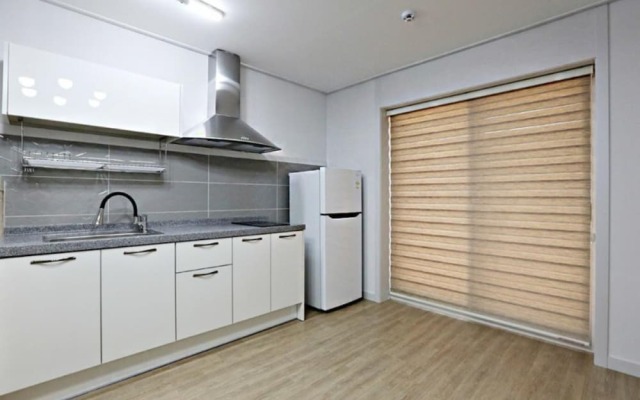 Taean Solbatgil Pension