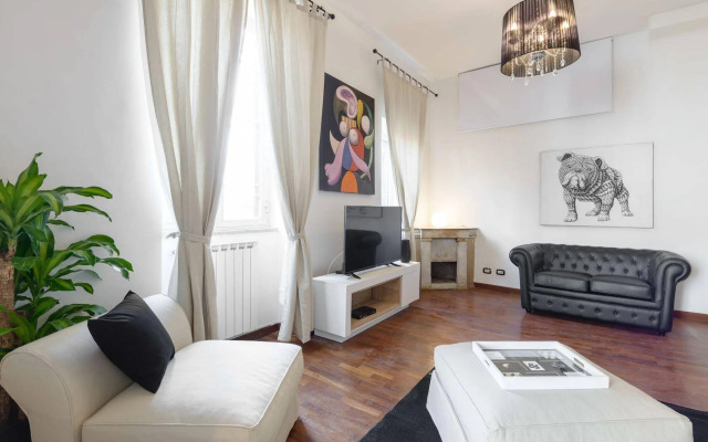 Piazza di Spagna Apartment