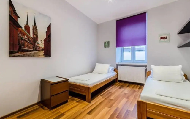 Rint - Centrum Górna