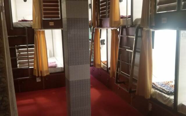 Hotel Chakasha Govindam