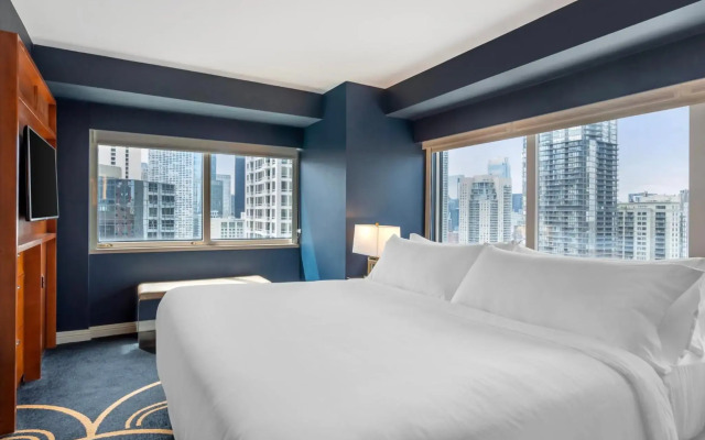 Omni Chicago Hotel