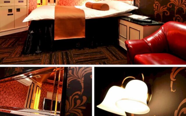 Hotel Ibaraki Charles Perrault no Shiroi Chapel - Adult Only