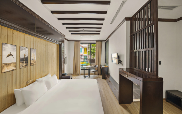 Palazzo Luxury Hotel – Guest Rooms – Da Nang