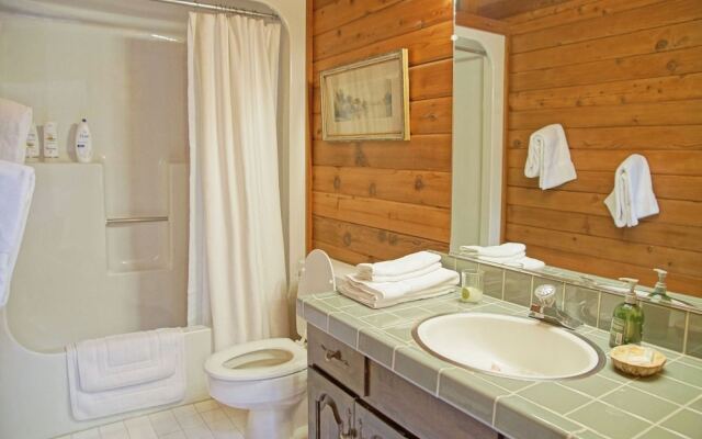 Field And Stream 4 Bedroom Home