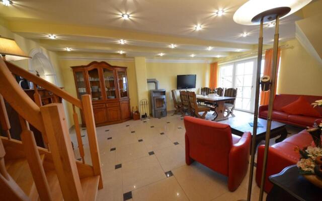 Reet-Maisonete-Hausteil-Sonnenkamp