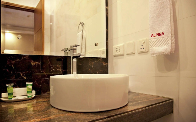 Alpina Hotels & Suites
