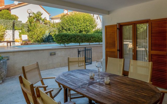 Awesome Home in Vrsar With Wifi and 4 Bedrooms